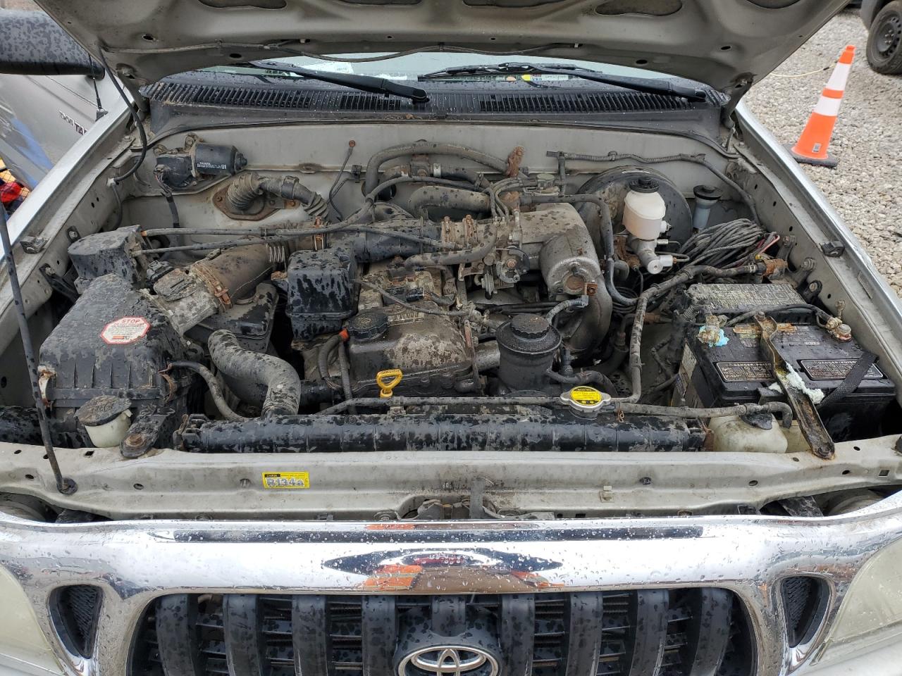 2002 Toyota Tacoma - Image 11