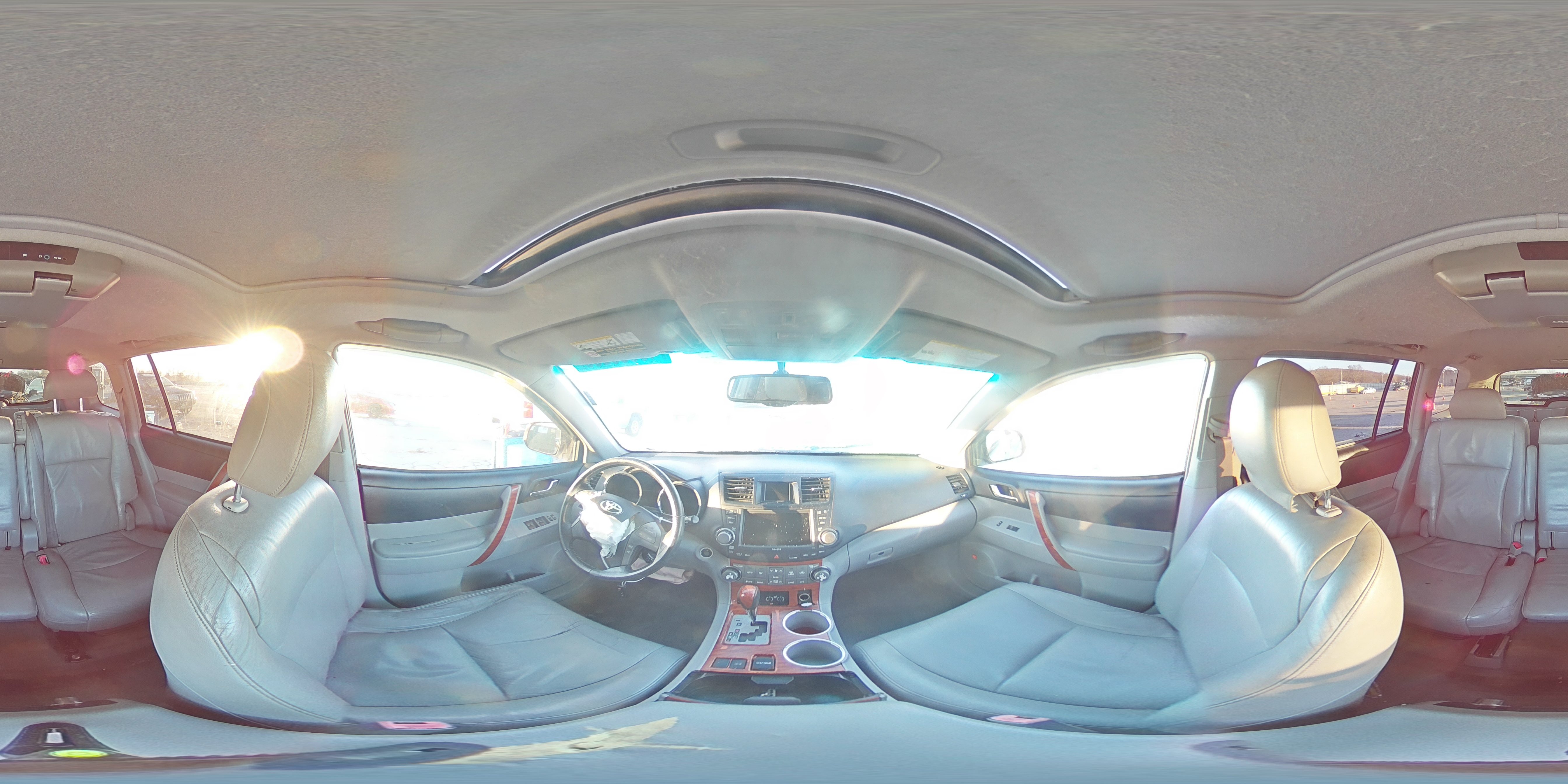 2009 Toyota Highlander - Image 14