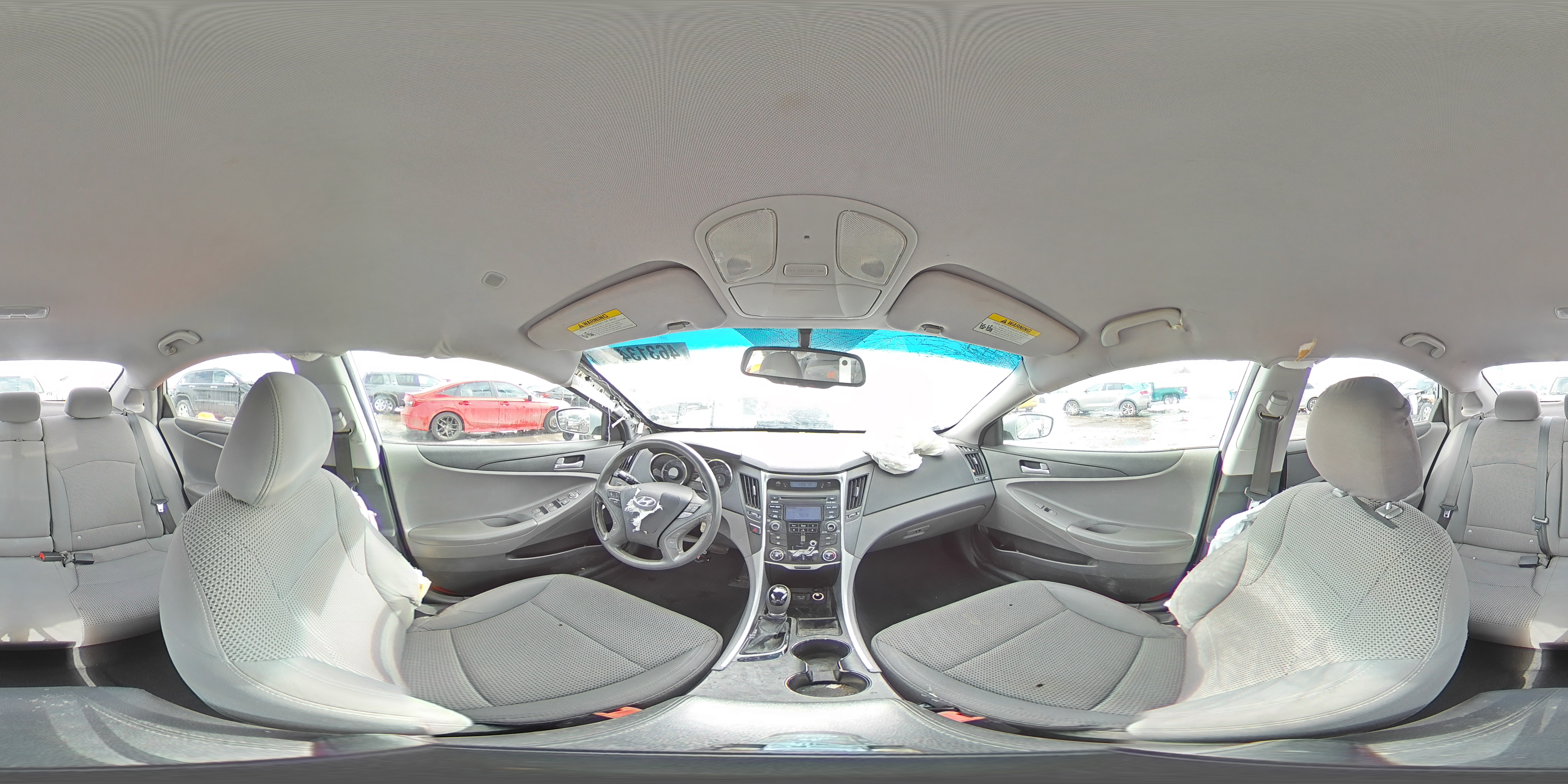 2012 Hyundai Sonata - Image 14