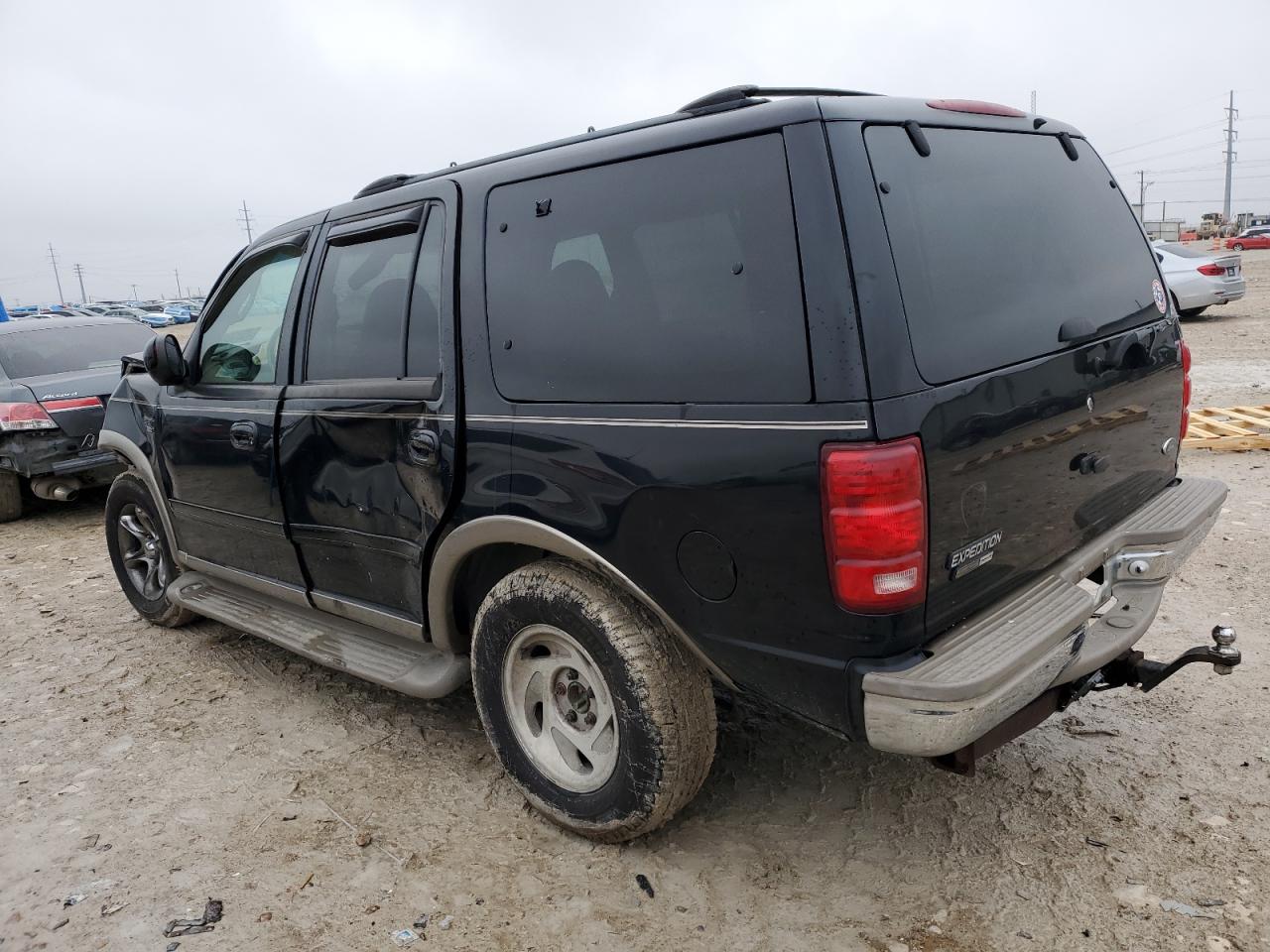 2000 Ford Expedition - Image 2