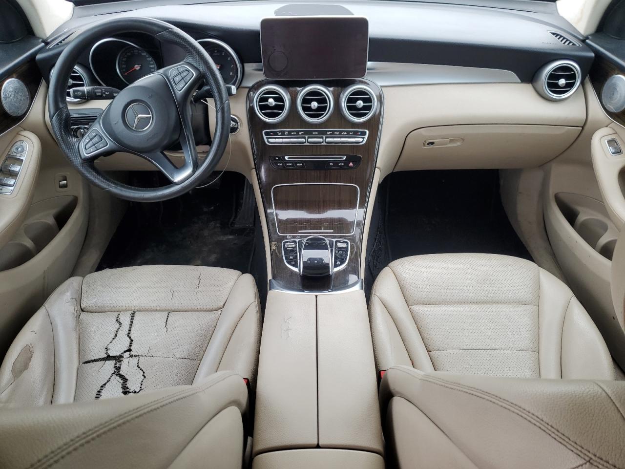 2018 Mercedes-Benz GLC - Image 8