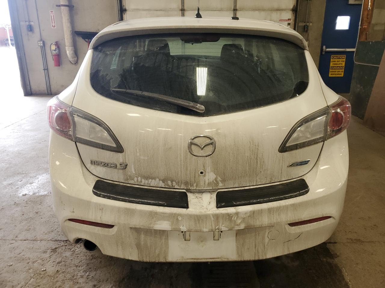 2012 Mazda 3 - Image 6