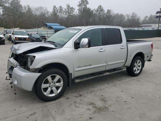  NISSAN TITAN 2012 Сріблястий