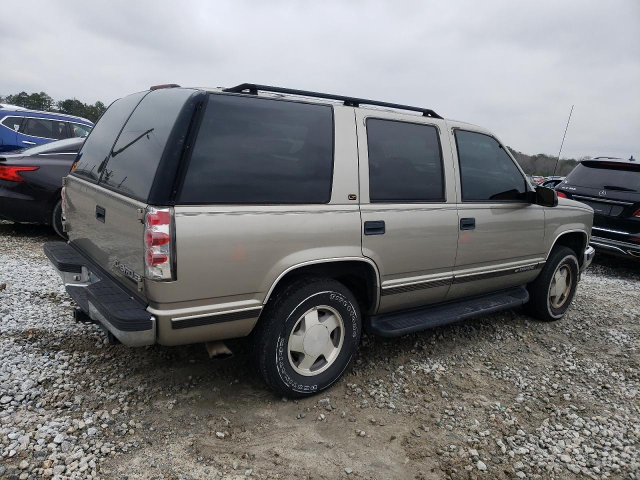 1999 Chevrolet Tahoe - Image 3