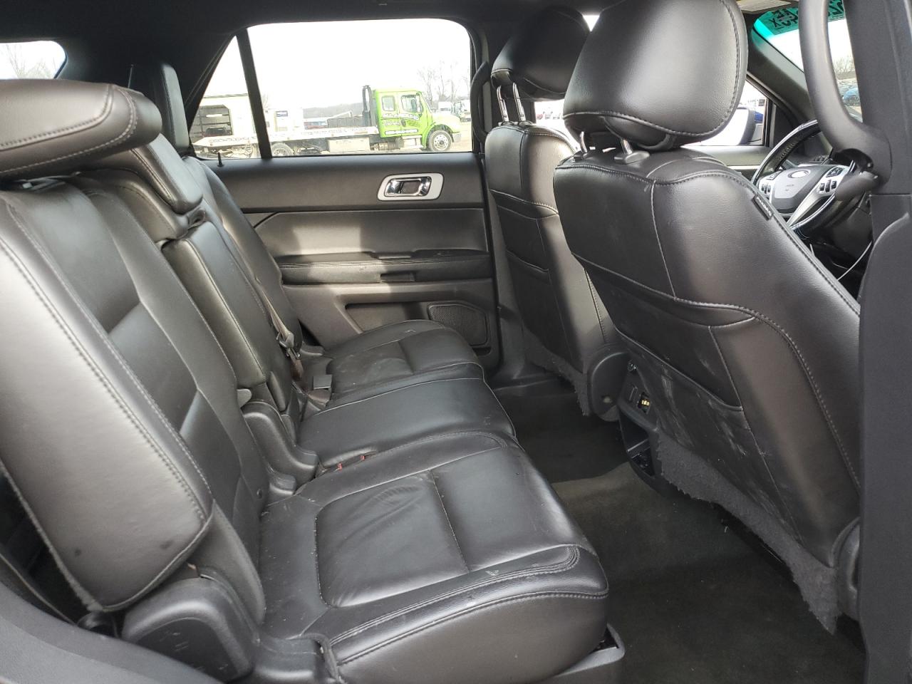 2014 Ford Explorer - Image 11