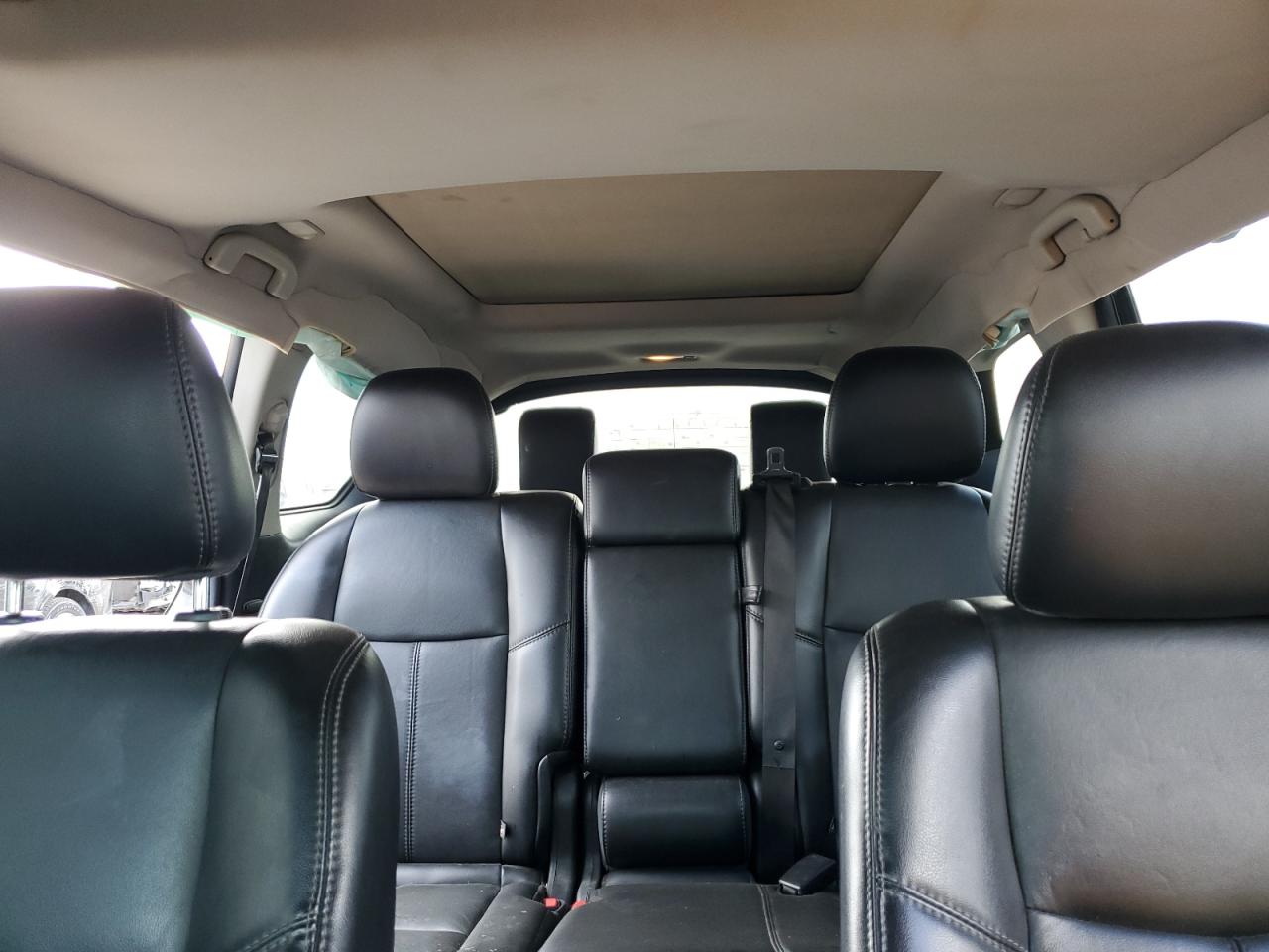 2015 Nissan Pathfinder - Image 10