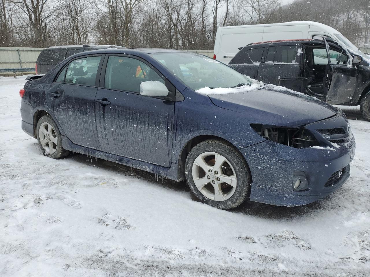 2011 Toyota Corolla - Image 4
