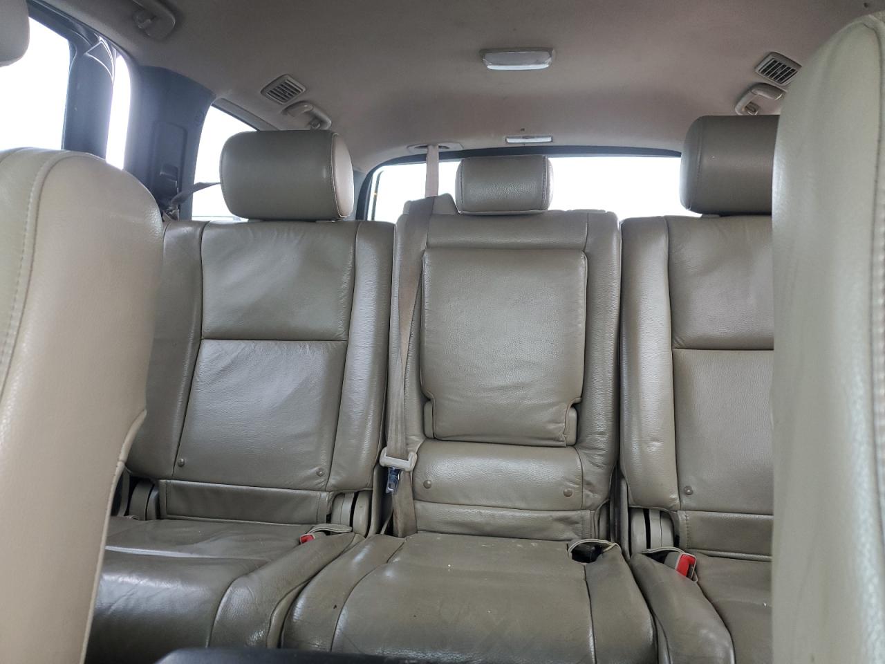2008 Toyota Sequoia - Image 10