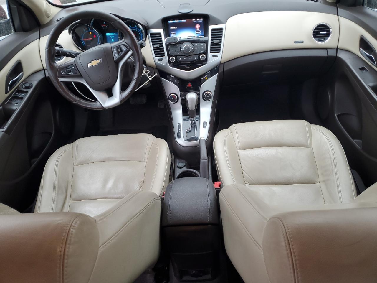 2013 Chevrolet Cruze - Image 8