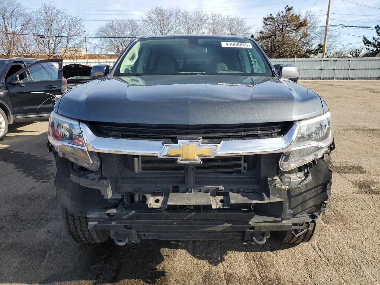 2017 Chevrolet Colorado - Image 5