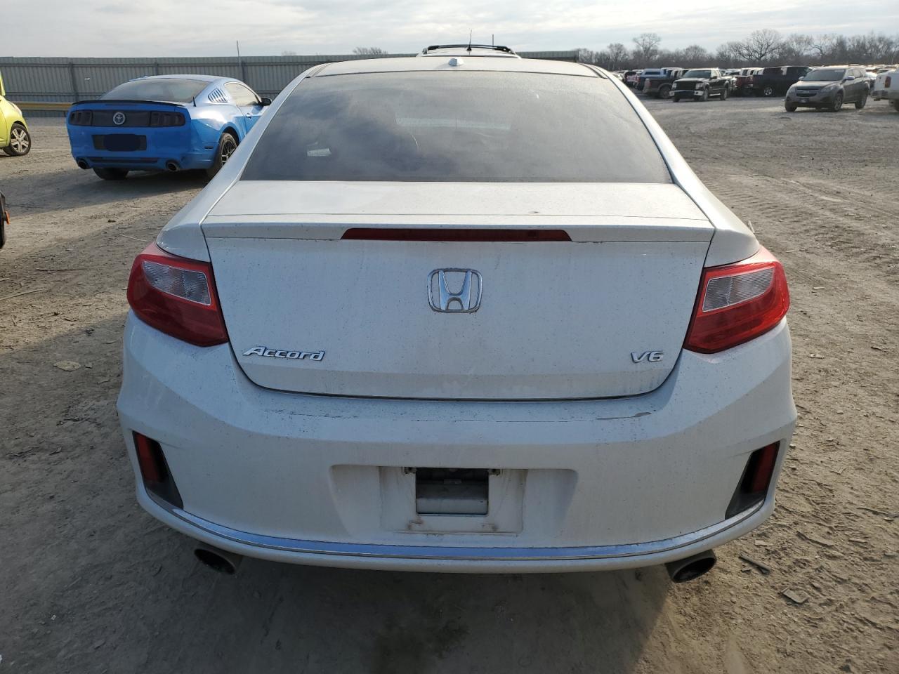 2015 Honda Accord - Image 6