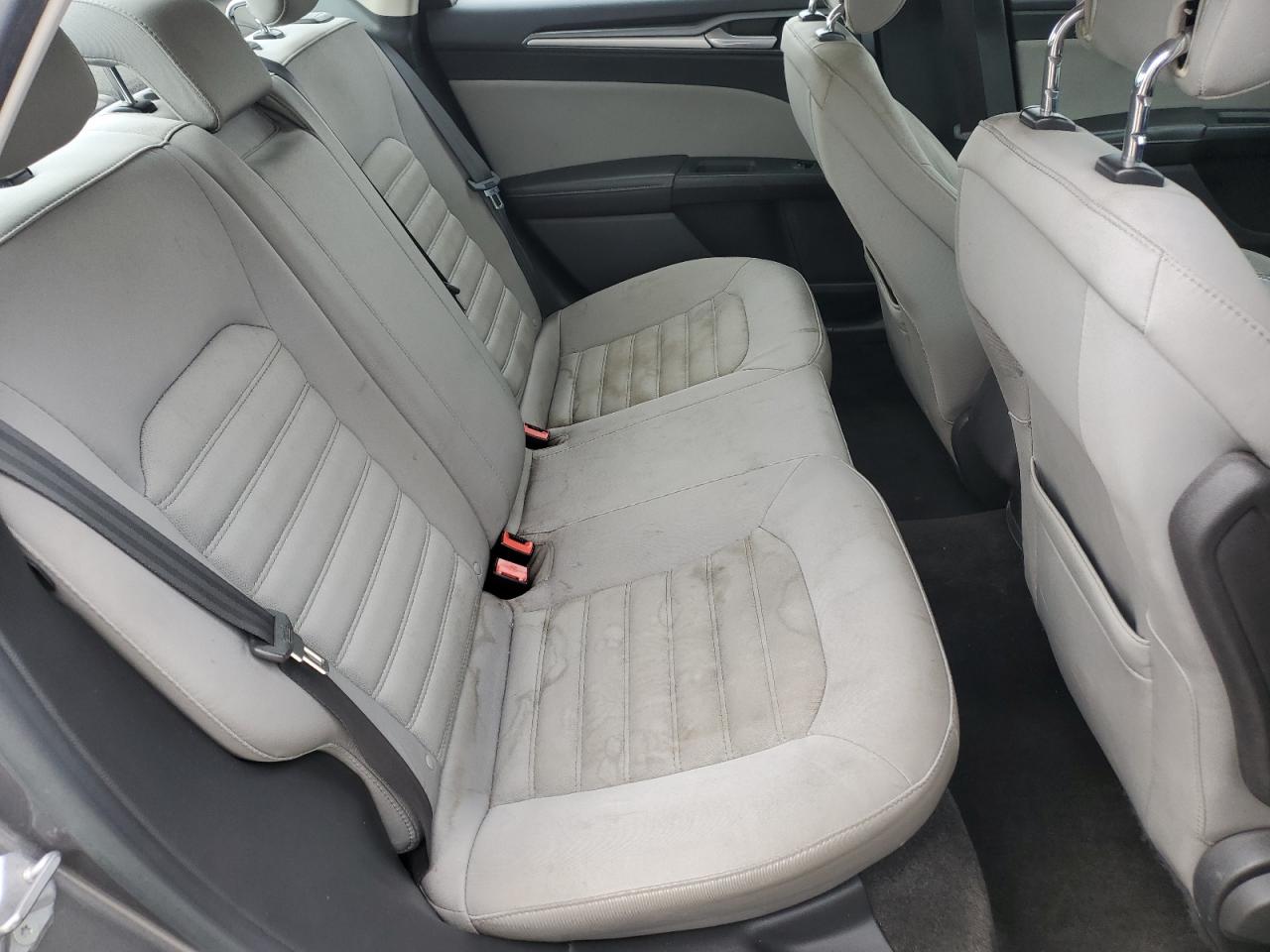 2014 Ford Fusion - Image 10