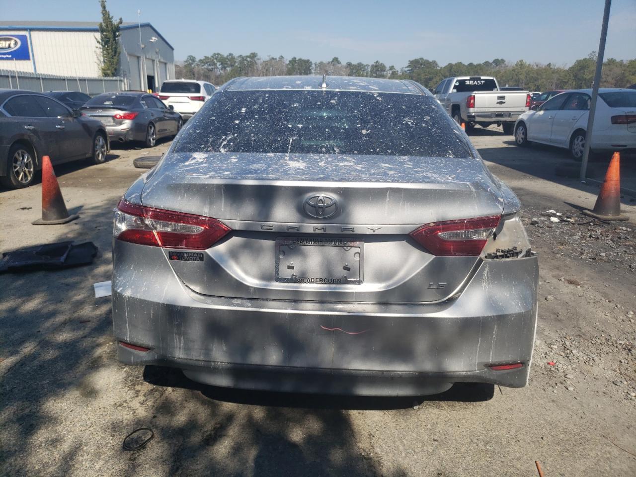 2020 Toyota Camry - Image 6