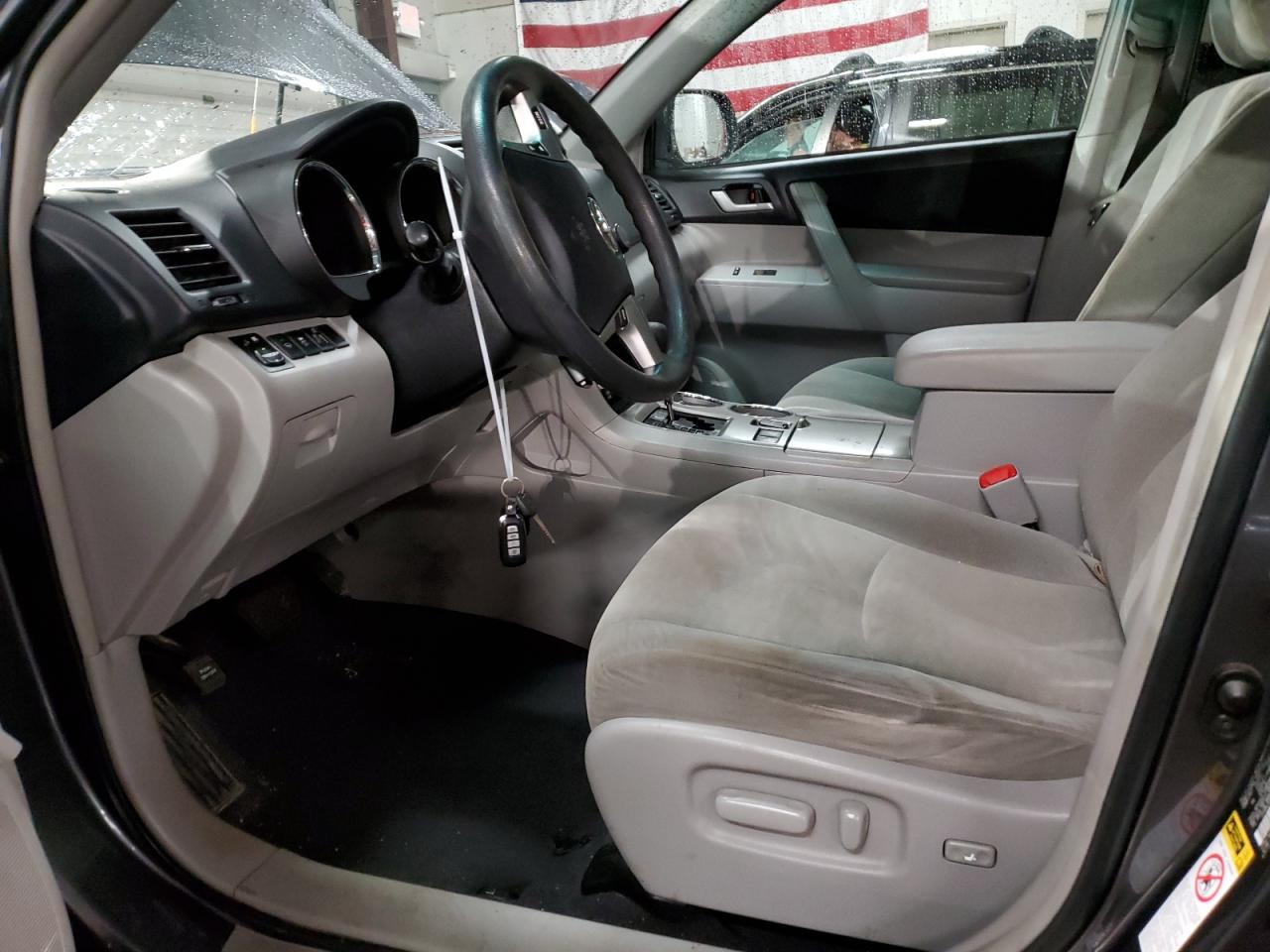 2013 Toyota Highlander - Image 7