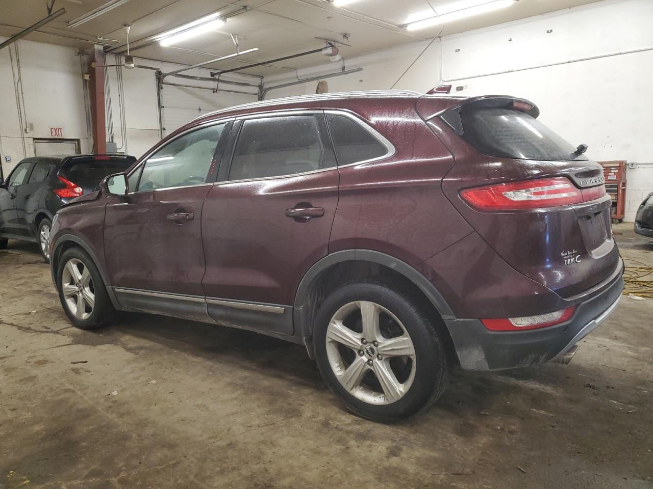 2016 Lincoln MKC - Image 2
