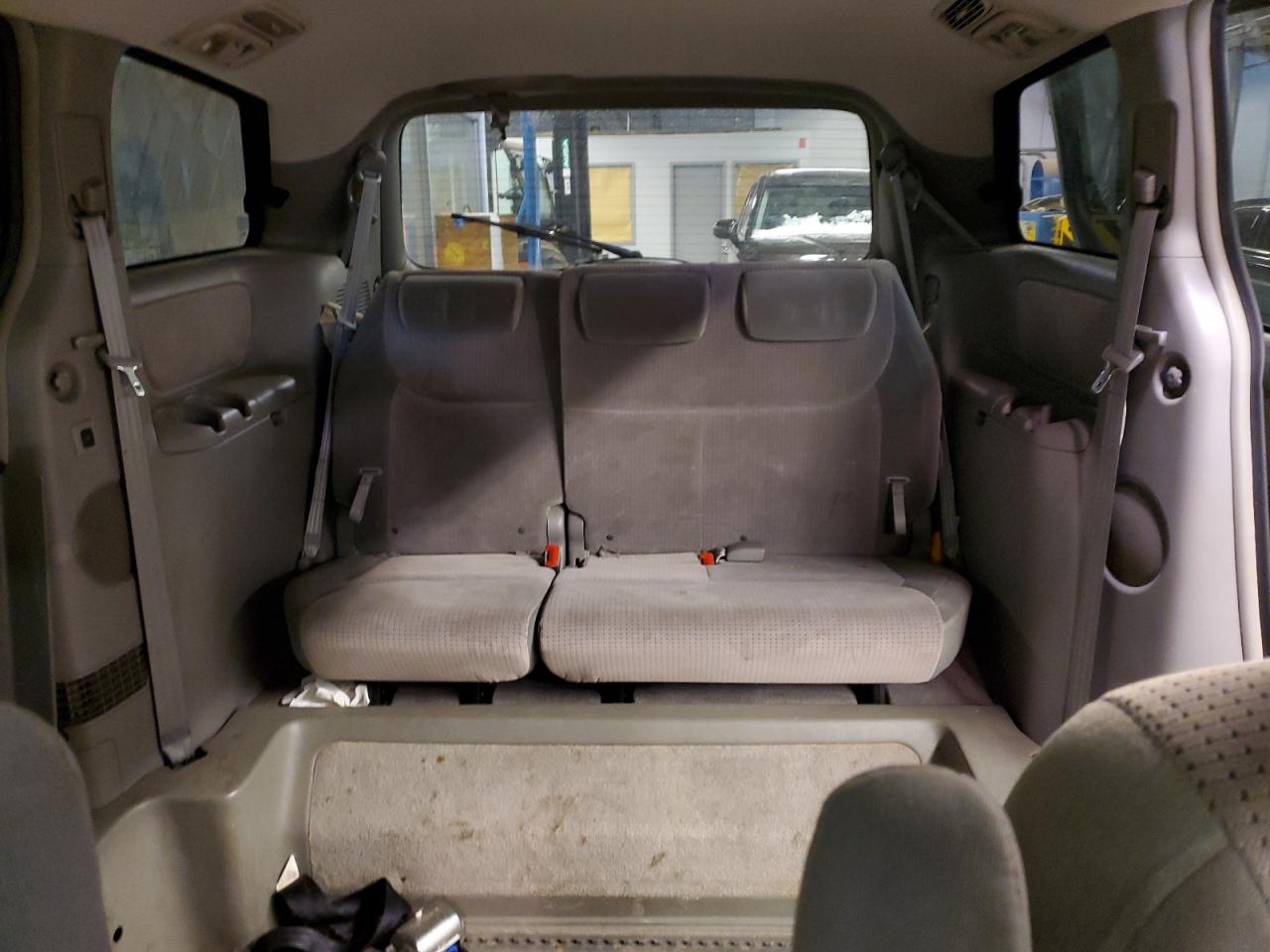 2008 Toyota Sienna - Image 10