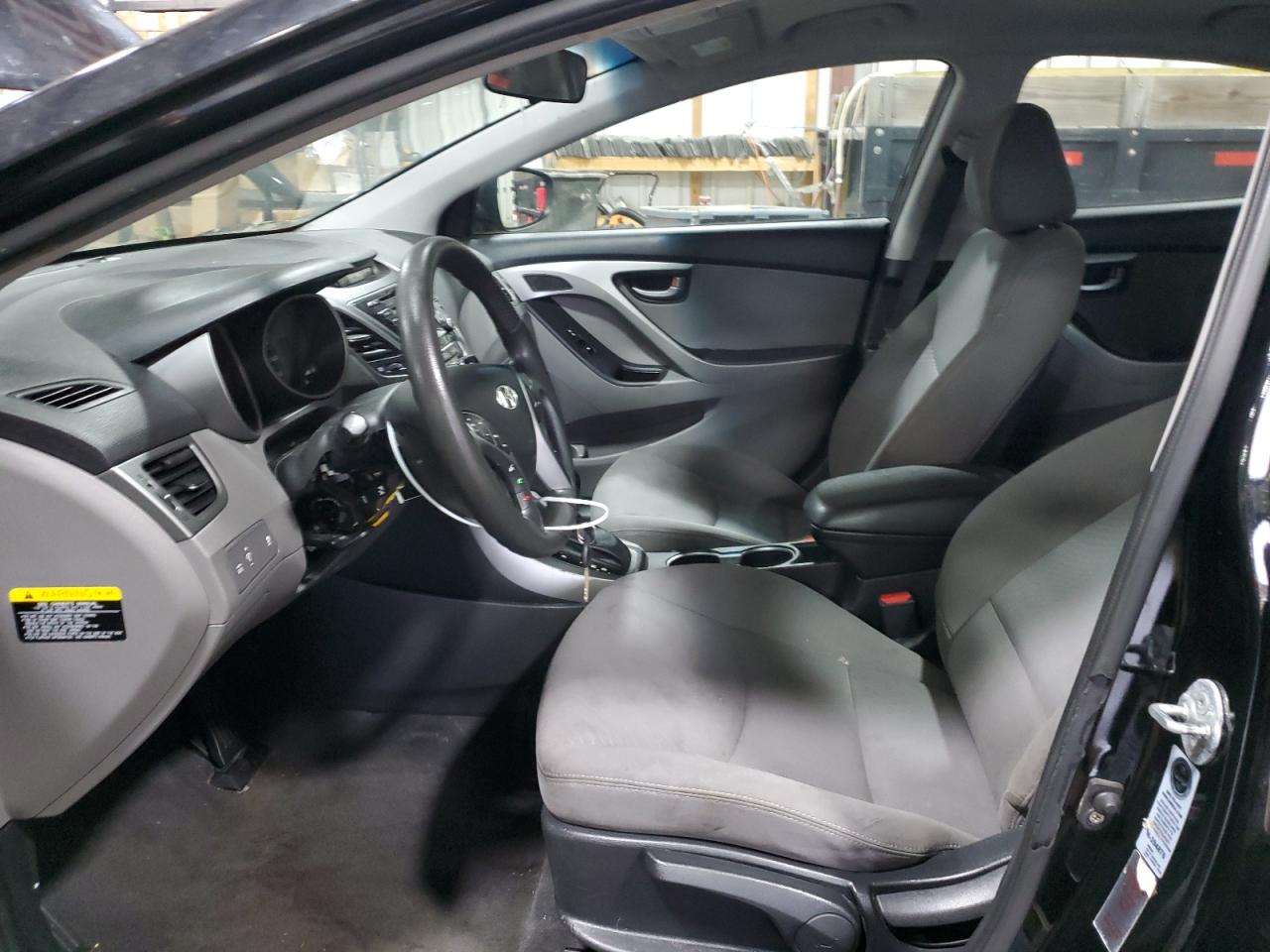 2016 Hyundai Elantra - Image 7