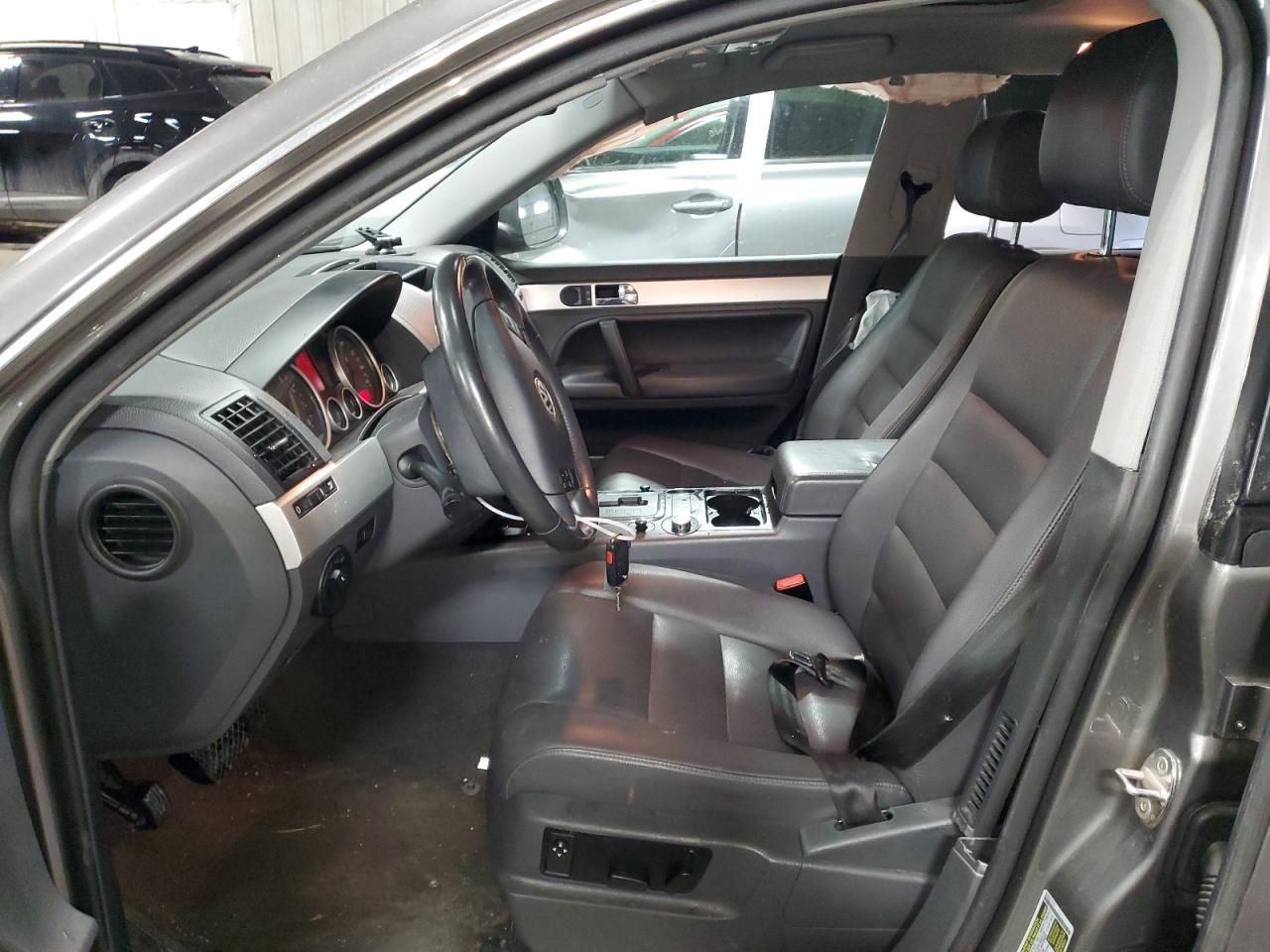 2008 Volkswagen Touareg - Image 7