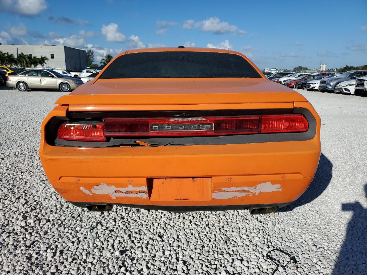 2014 Dodge Challenger - Image 6