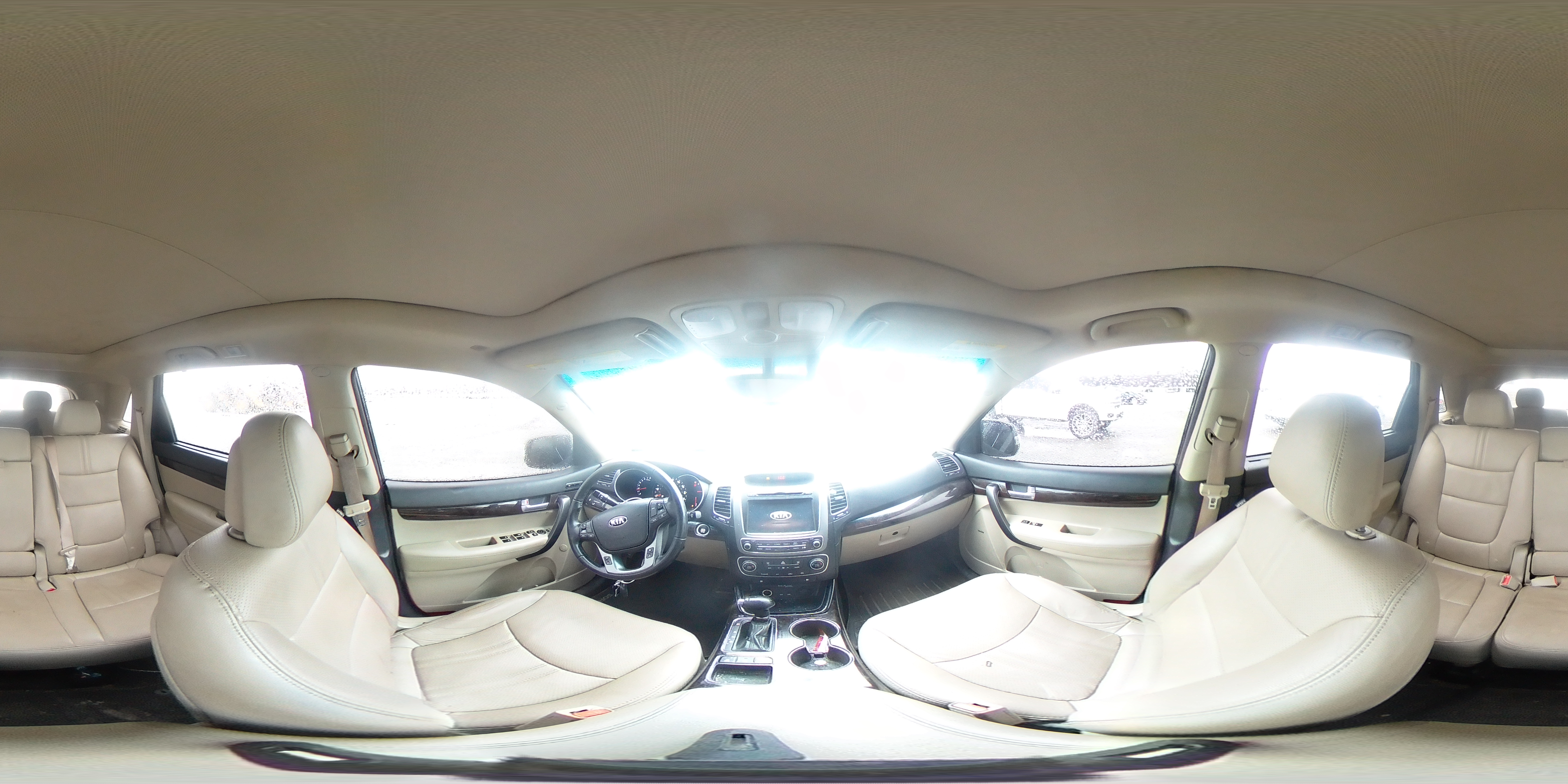 2014 Kia Sorento - Image 13