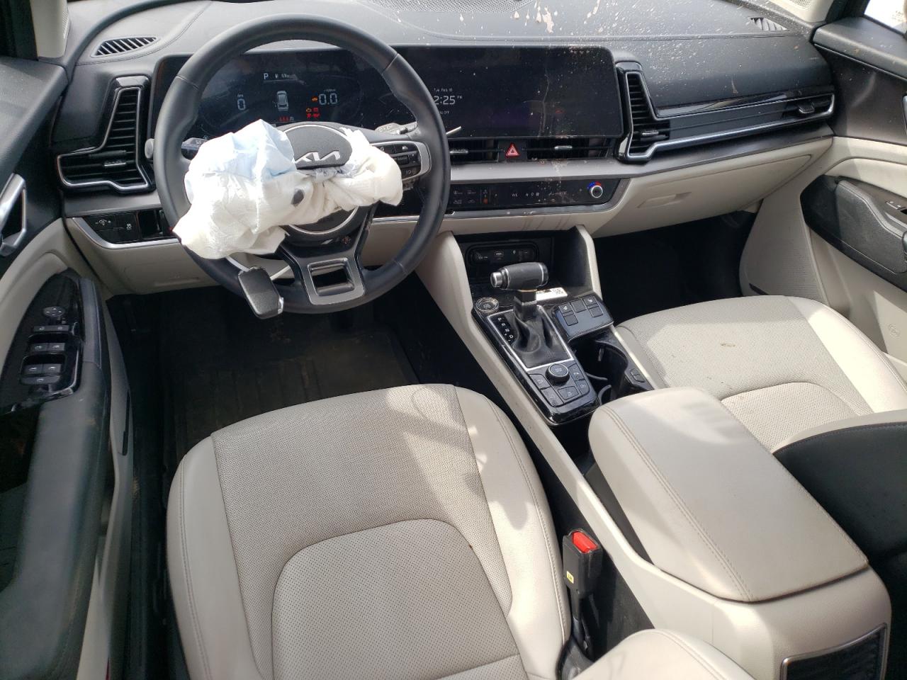 2023 Kia Sportage - Image 8