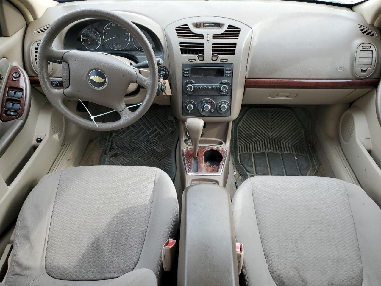 2008 Chevrolet Malibu - Image 8