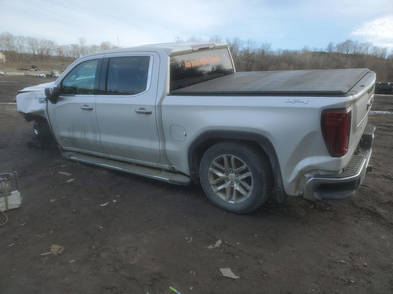 2021 GMC Sierra - Image 2