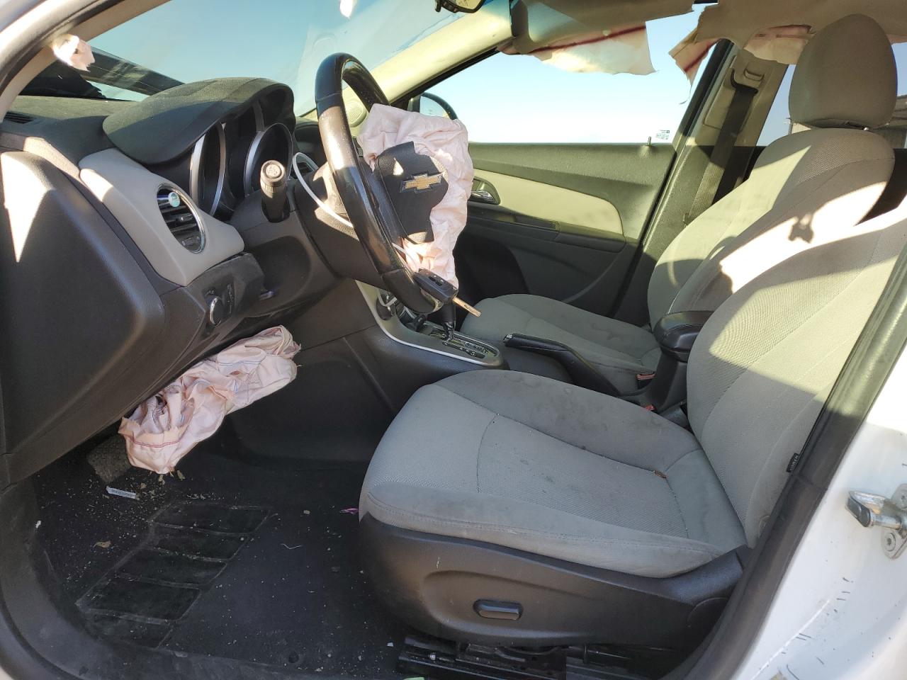 2011 Chevrolet Cruze - Image 7