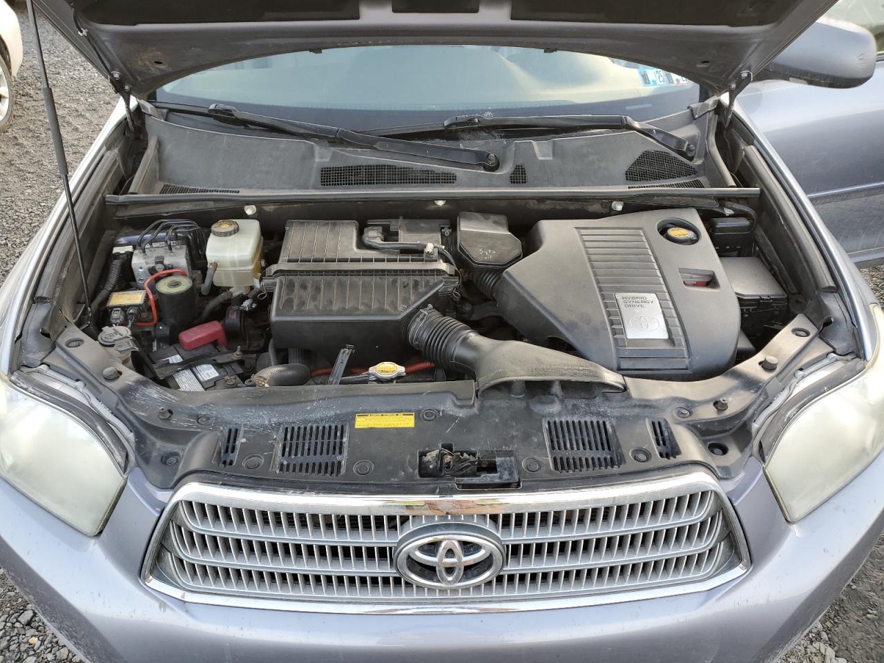 2009 Toyota Highlander - Image 12