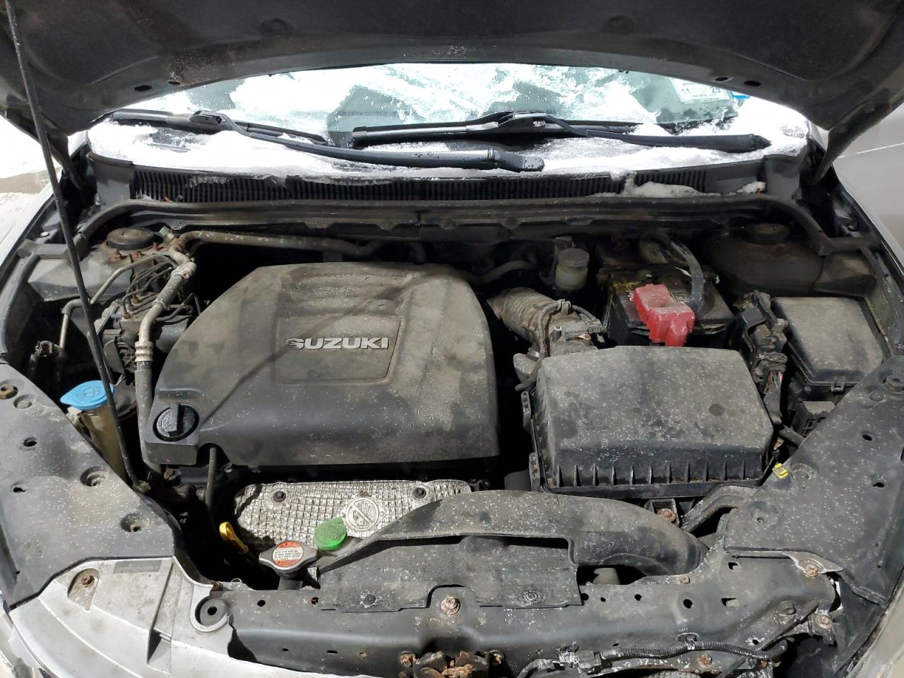 2010 Suzuki Kizashi - Image 11