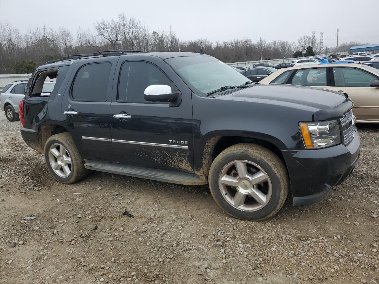 2010 Chevrolet Tahoe - Image 4