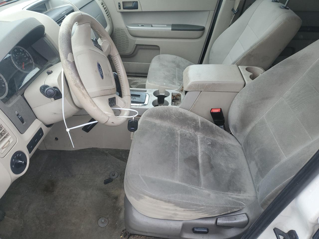 2012 Ford Escape - Image 7