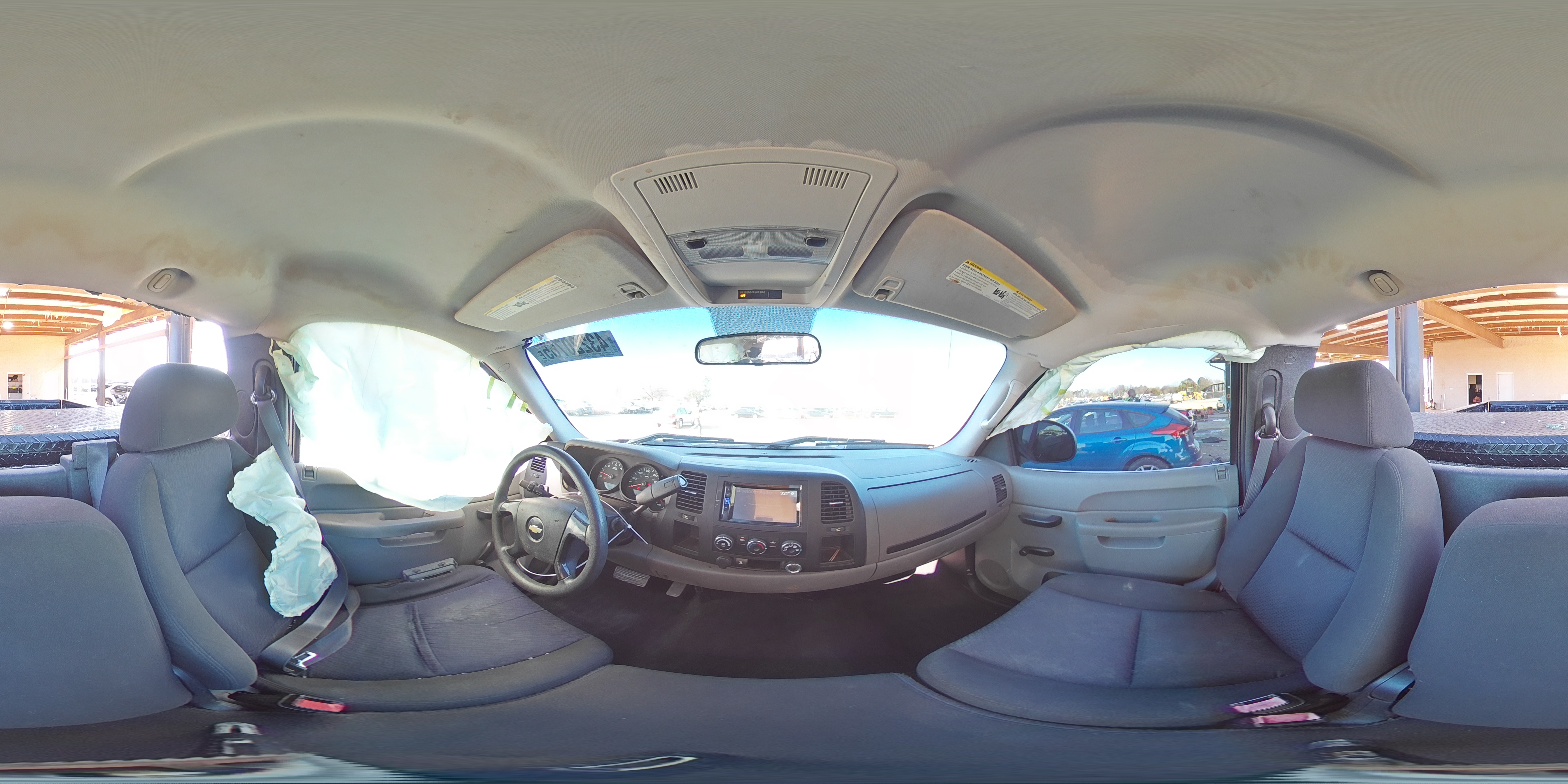 2011 Chevrolet Silverado - Image 12