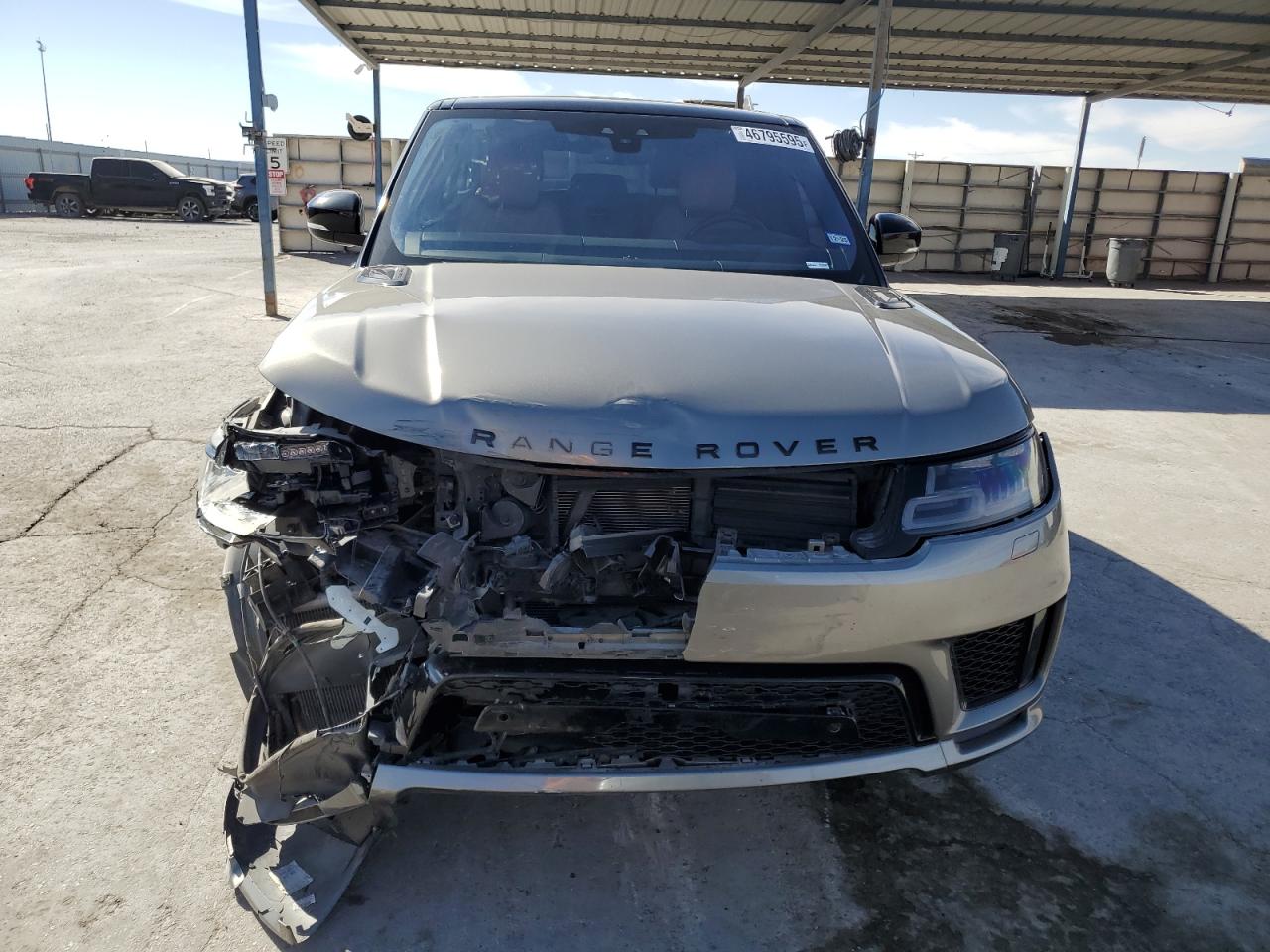 2020 Land Rover Range Rover - Image 5