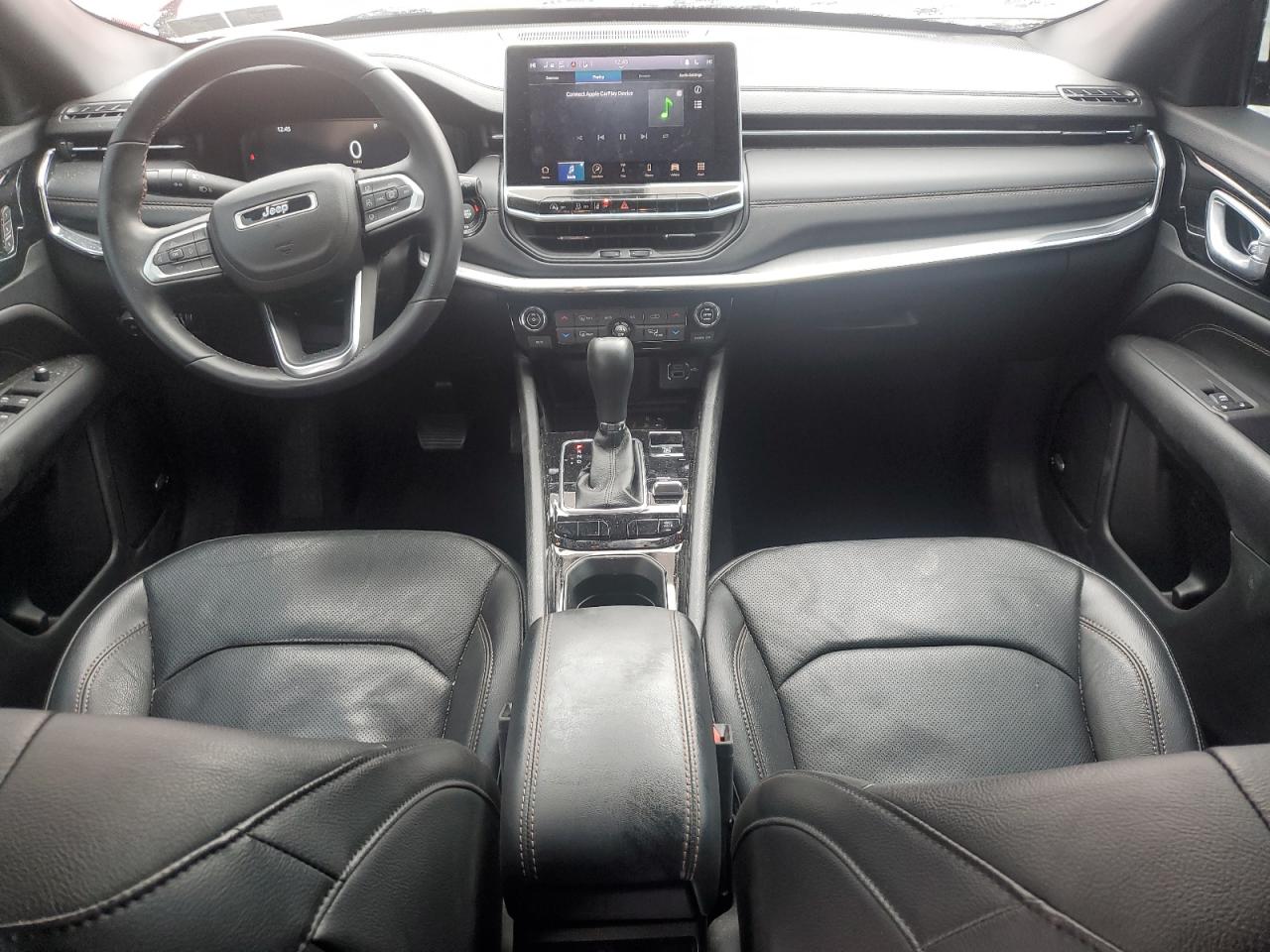 2022 Jeep Compass - Image 8