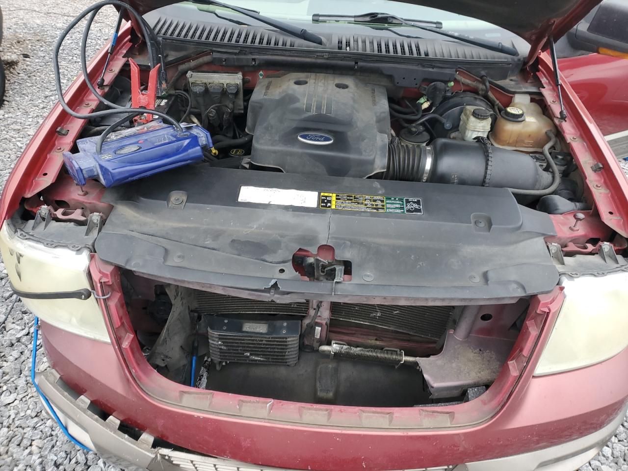 2004 Ford Expedition - Image 12