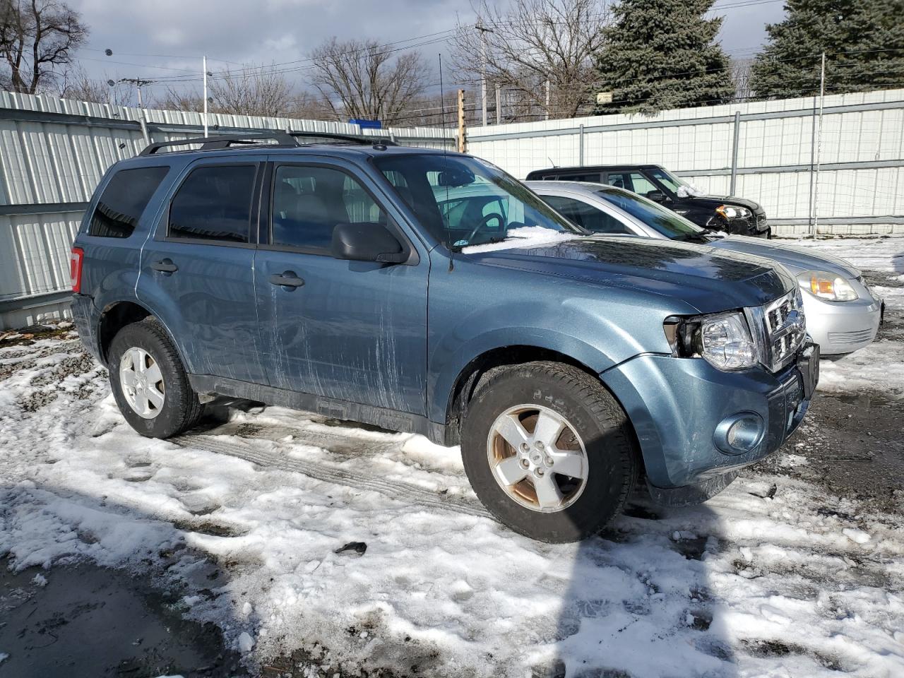 2011 Ford Escape - Image 4