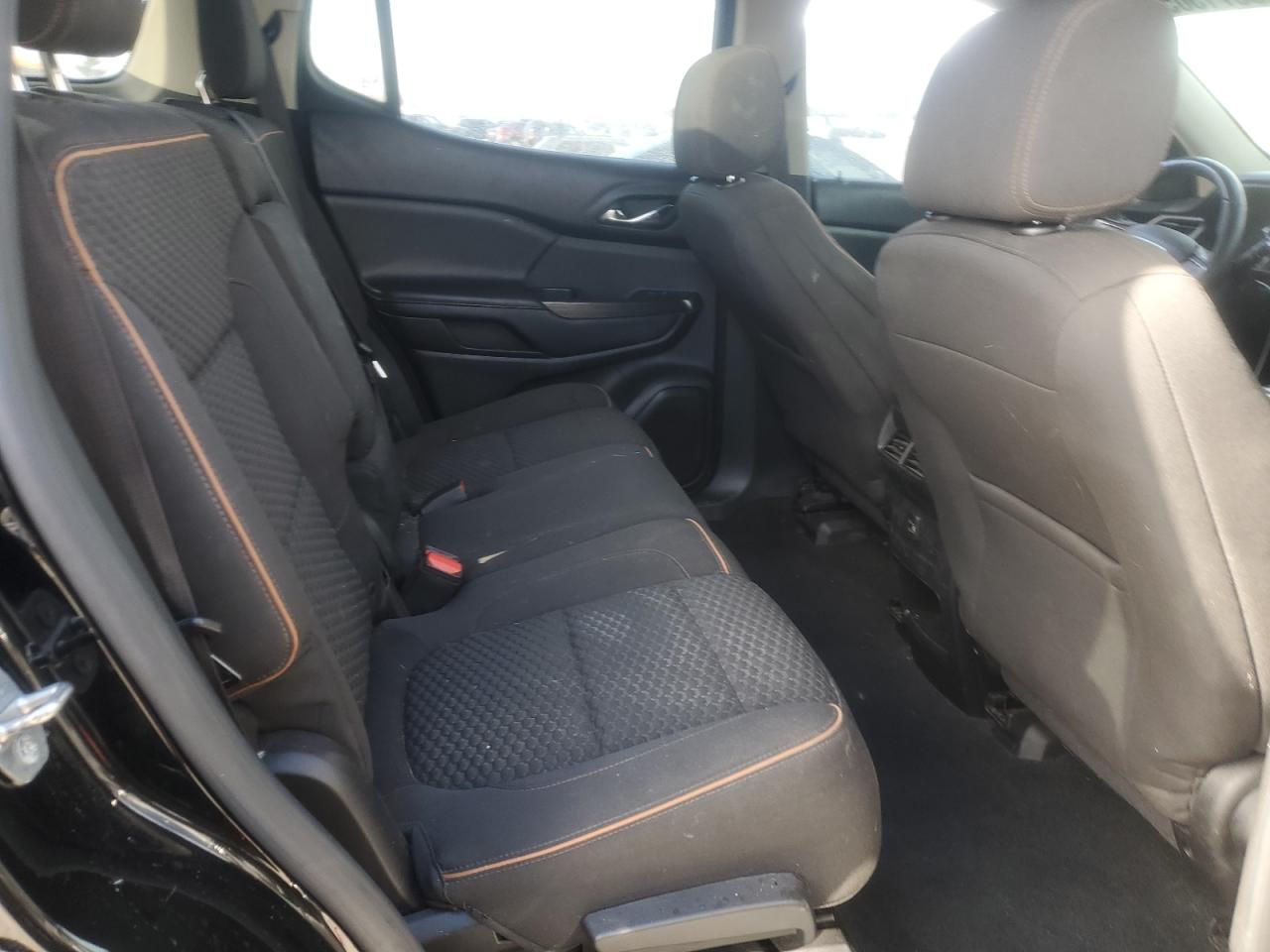 2017 GMC Acadia - Image 11