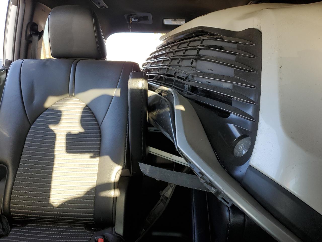 2021 Toyota Highlander - Image 10