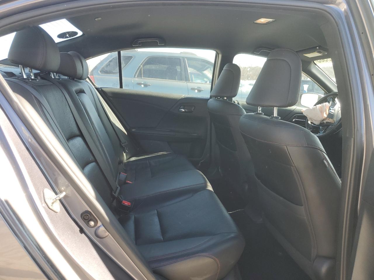 2017 Honda Accord - Image 11