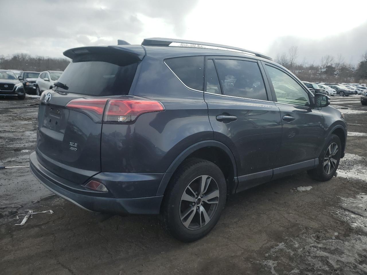 2017 Toyota RAV 4 - Image 3