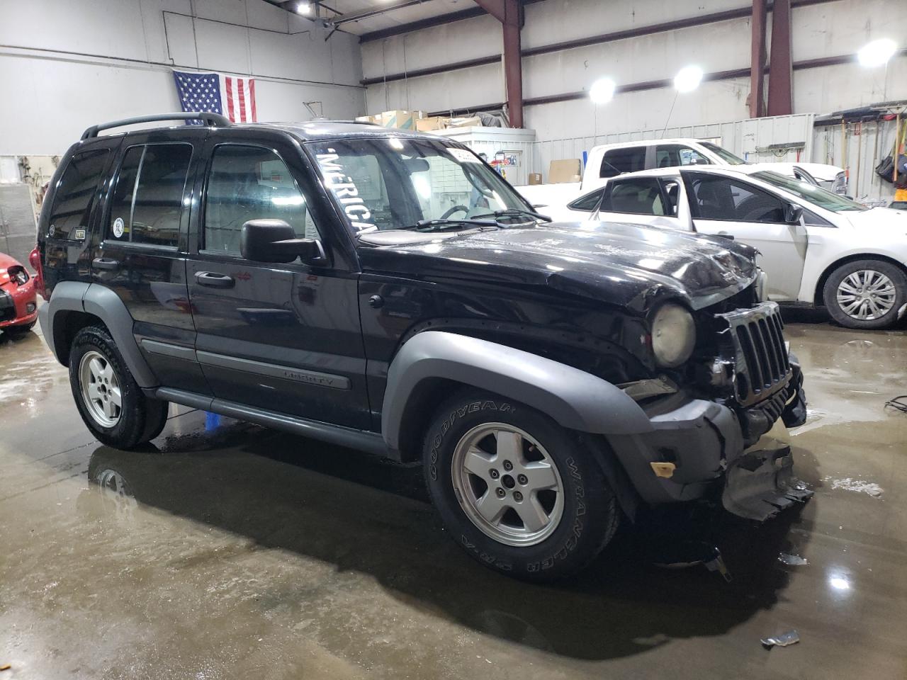 2005 Jeep Liberty (North America) - Image 4