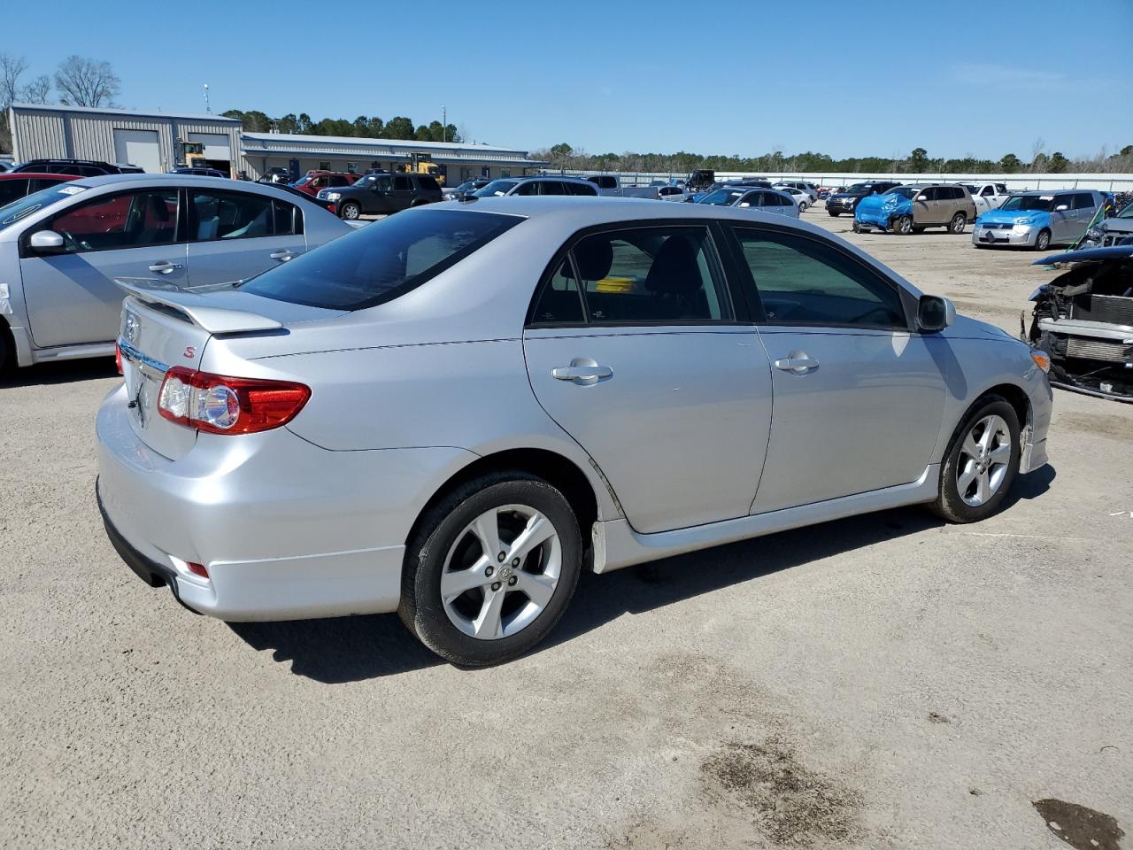 2011 Toyota Corolla - Image 3