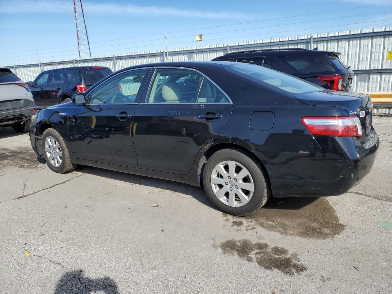 2008 Toyota Camry - Image 2