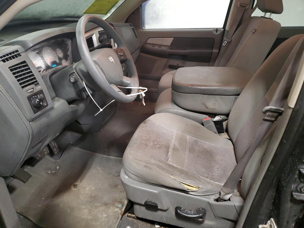 2008 Dodge RAM - Image 7