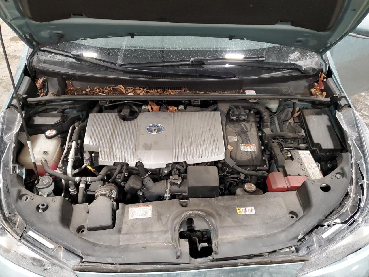 2020 Toyota Prius - Image 12