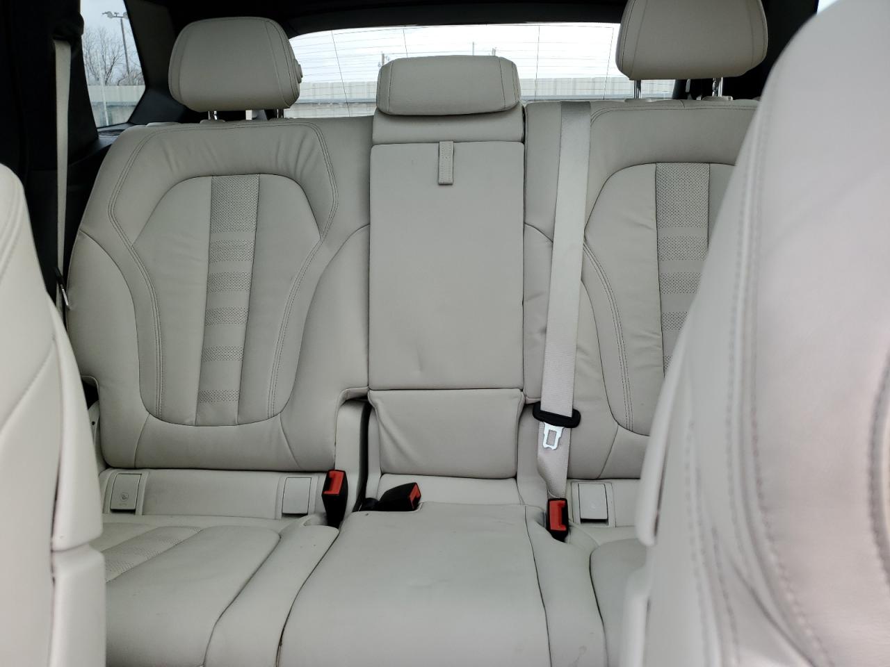 2022 BMW X5 - Image 10