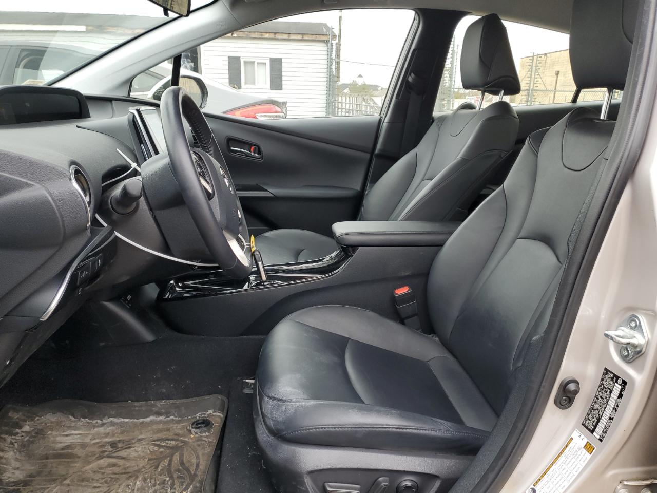 2019 Toyota Prius - Image 7
