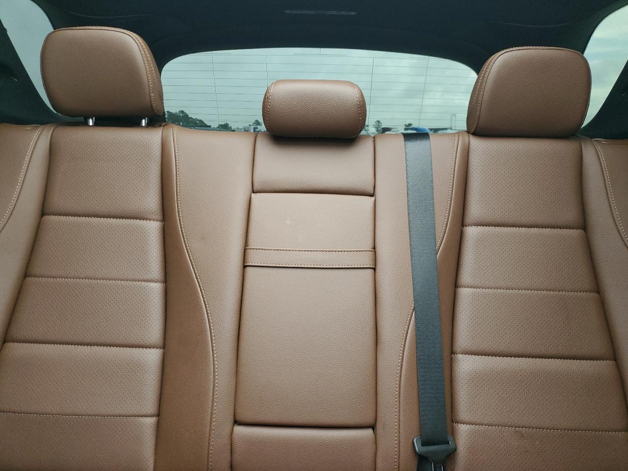 2024 Mercedes-Benz GLE - Image 10