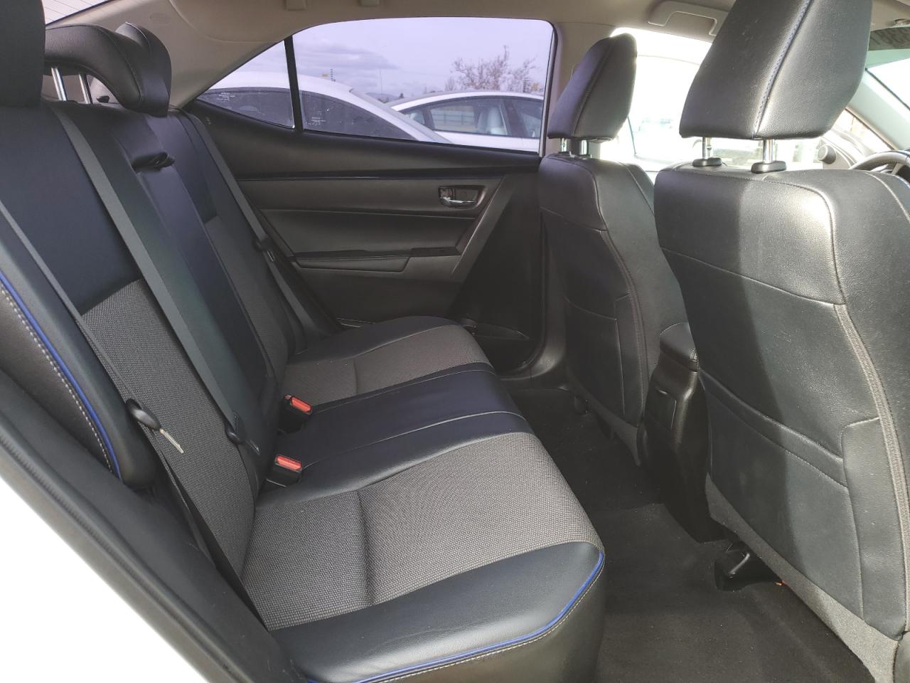 2017 Toyota Corolla - Image 11